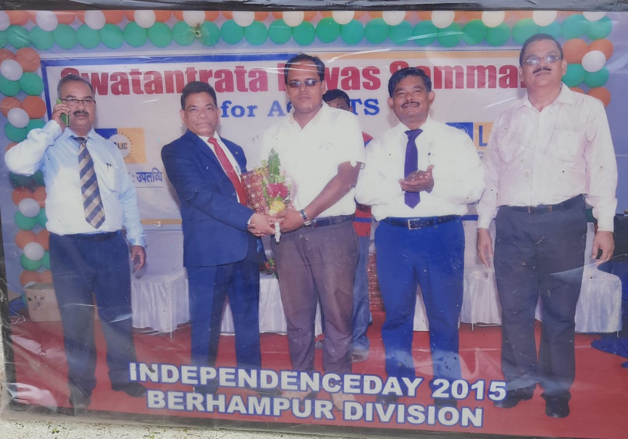 Felicitation on Occasion of Independence Day